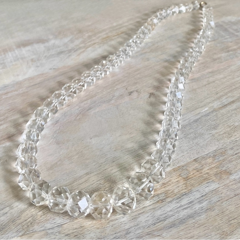Vintage Graduated Crystal Glass Faceted Beaded Necklace